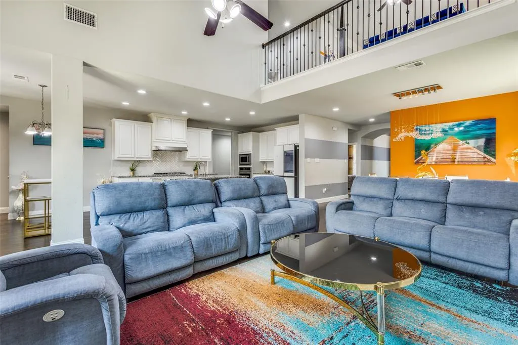3413 Maggie Road