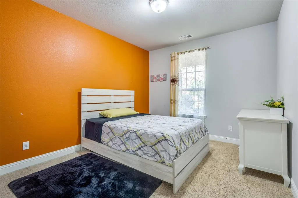 3413 Maggie Road