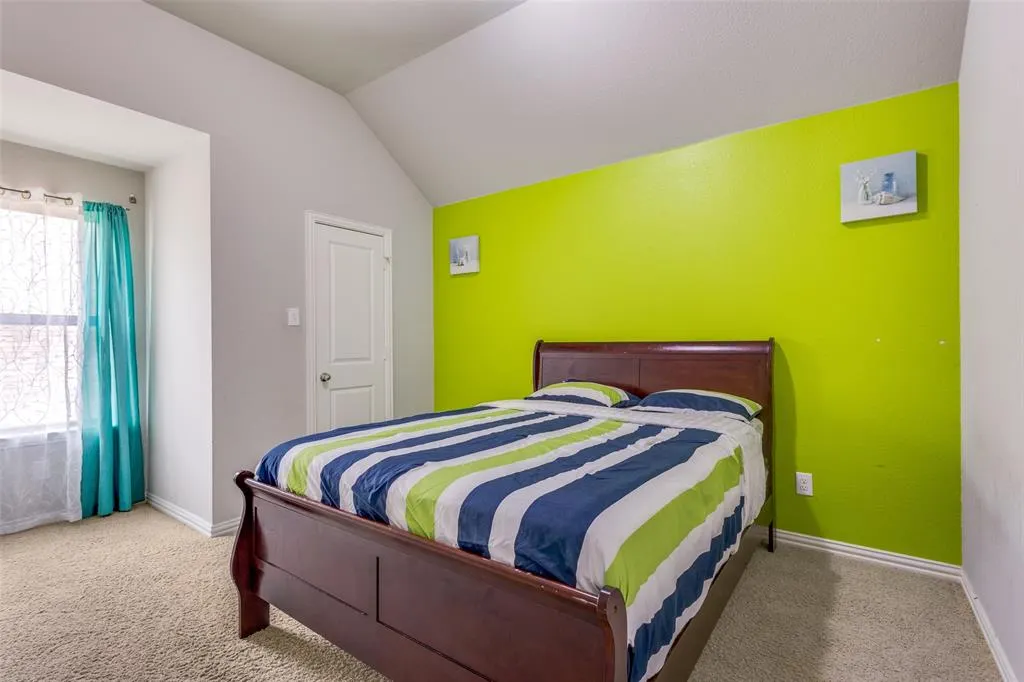 3413 Maggie Road