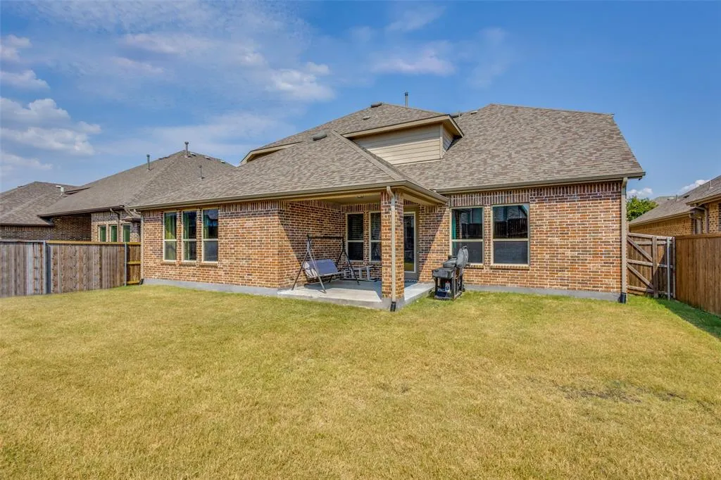 3413 Maggie Road