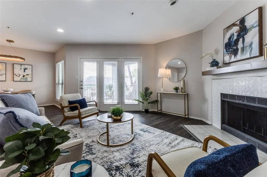 4501 Druid Lane, #3102