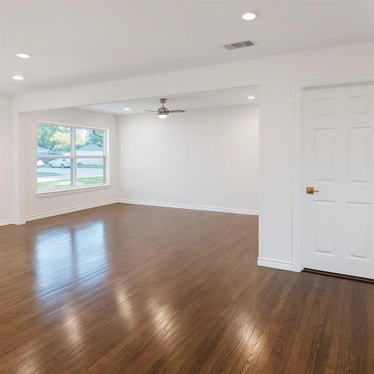 10209 Casa View Drive