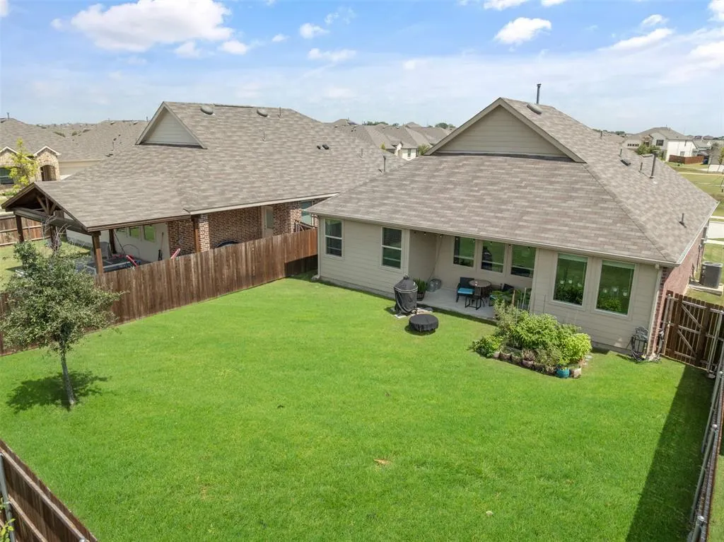 7209 Dandelion Road