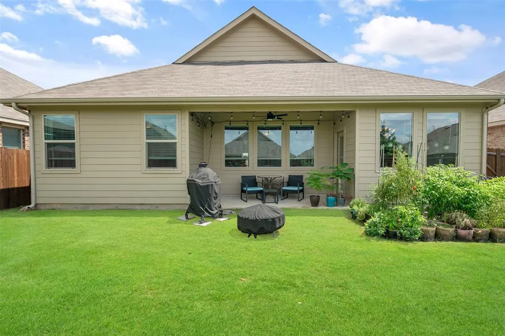 7209 Dandelion Road