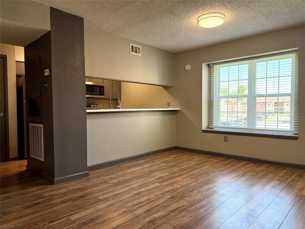 12484 Abrams Road, #1825