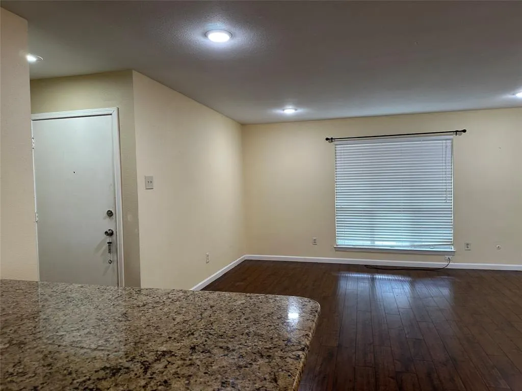 10580 High Hollows Drive, #271
