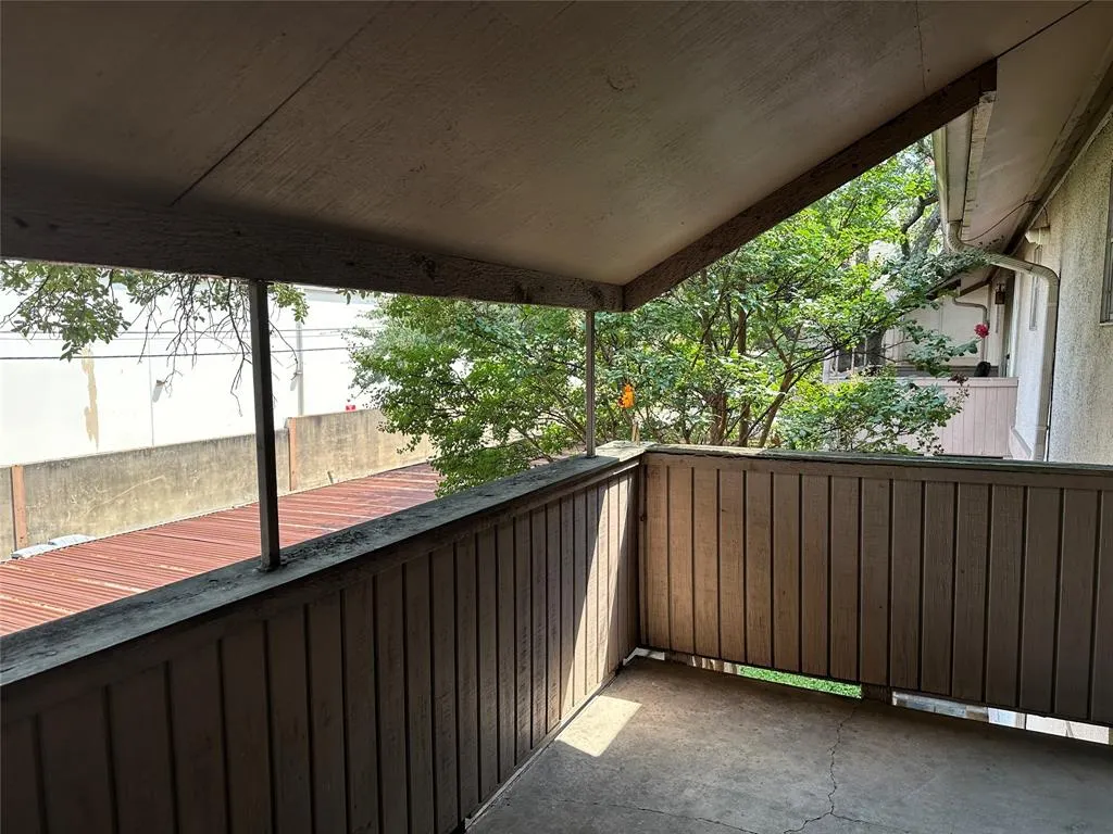10580 High Hollows Drive, #271