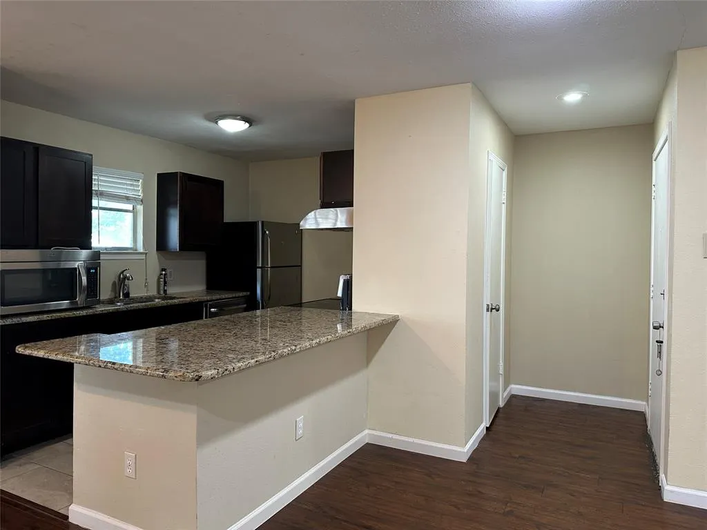 10580 High Hollows Drive, #271