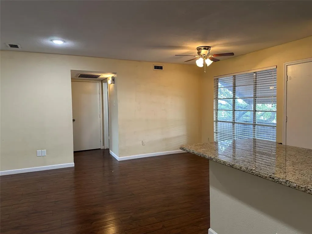 10580 High Hollows Drive, #271
