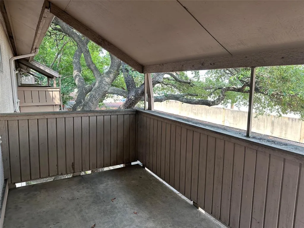 10580 High Hollows Drive, #271