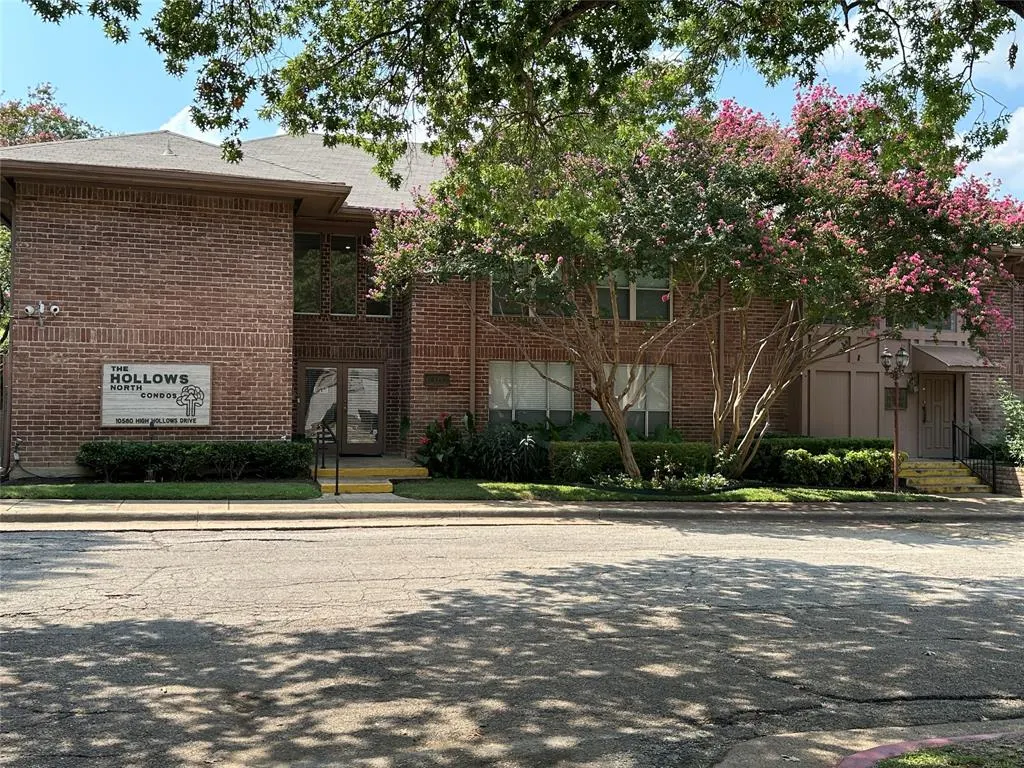 10580 High Hollows Drive, #271