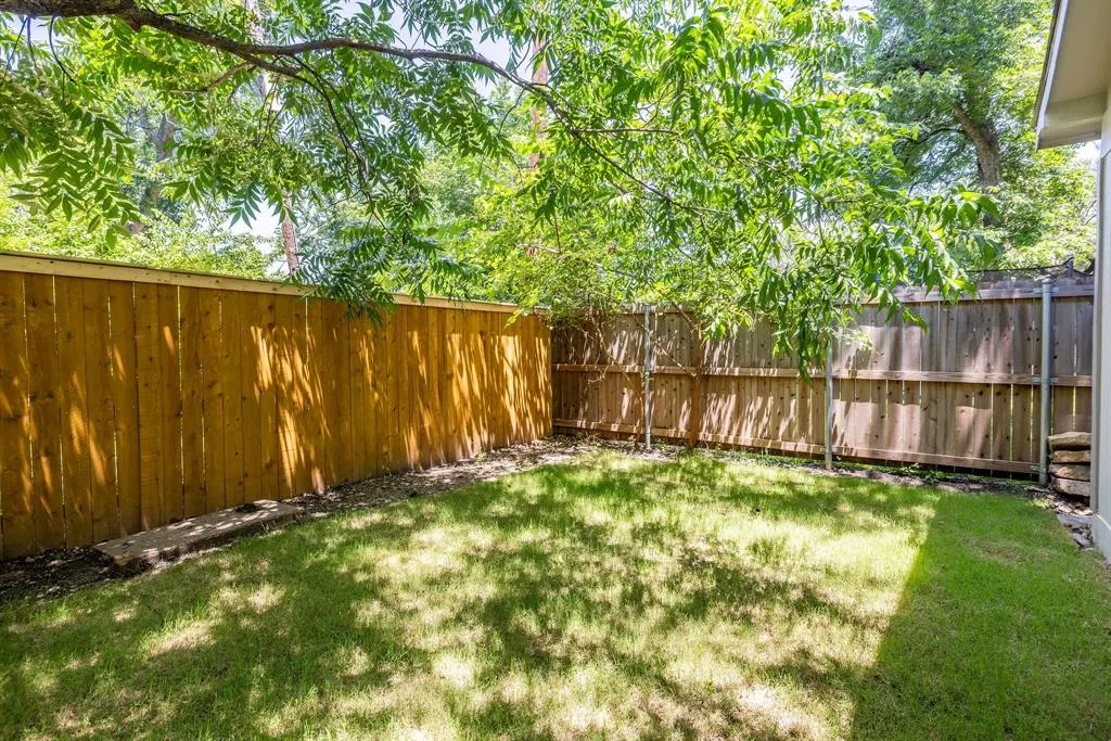 311 S Waverly Drive