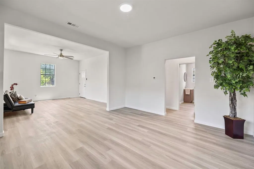 311 S Waverly Drive