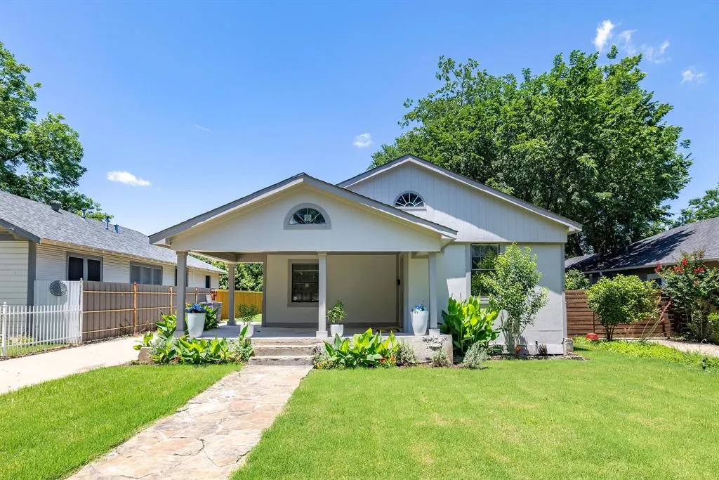 311 S Waverly Drive