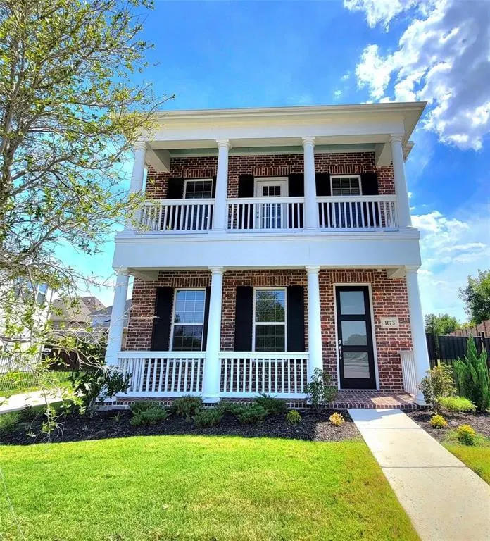 1073 Sarah Street