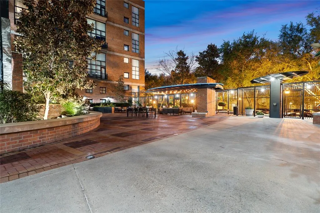 3110 Thomas Avenue, #533