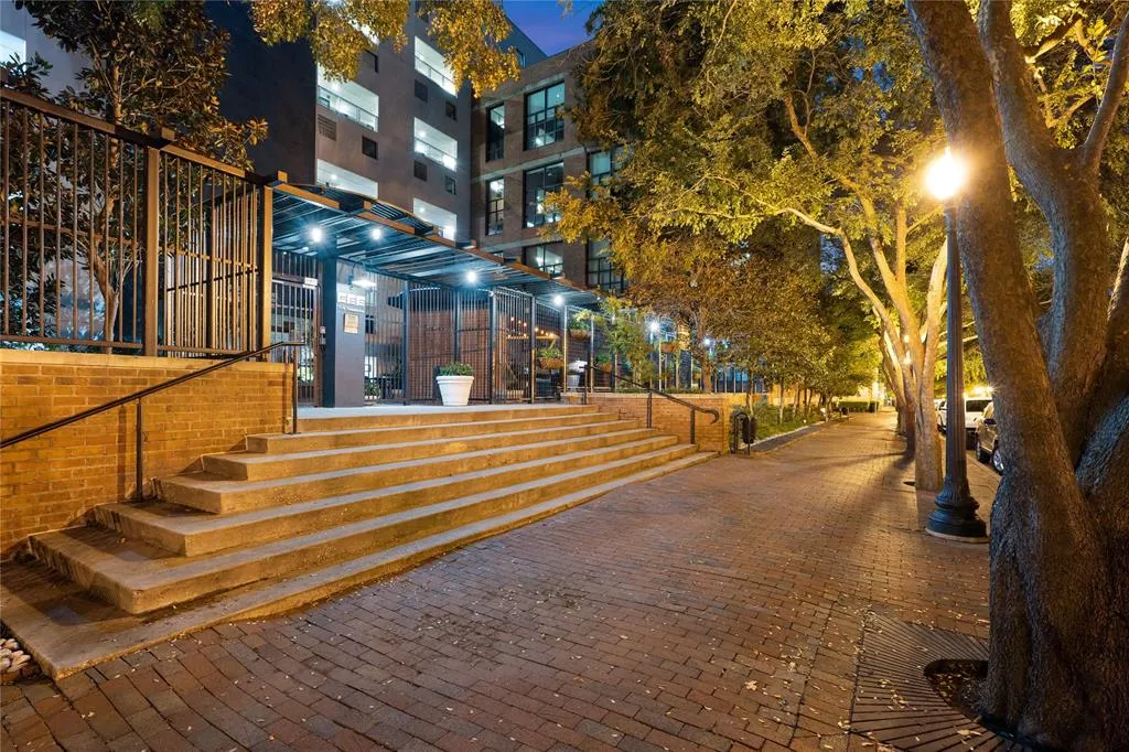 3110 Thomas Avenue, #533