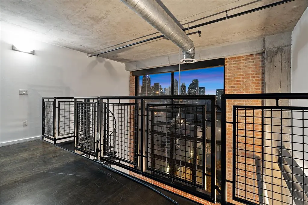 3110 Thomas Avenue, #533