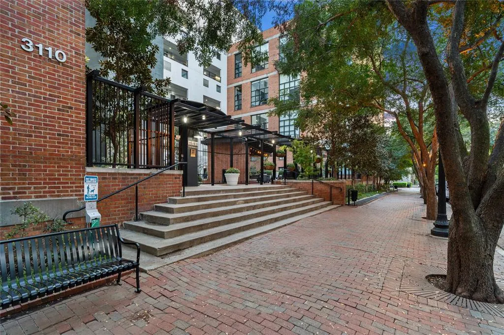 3110 Thomas Avenue, #533