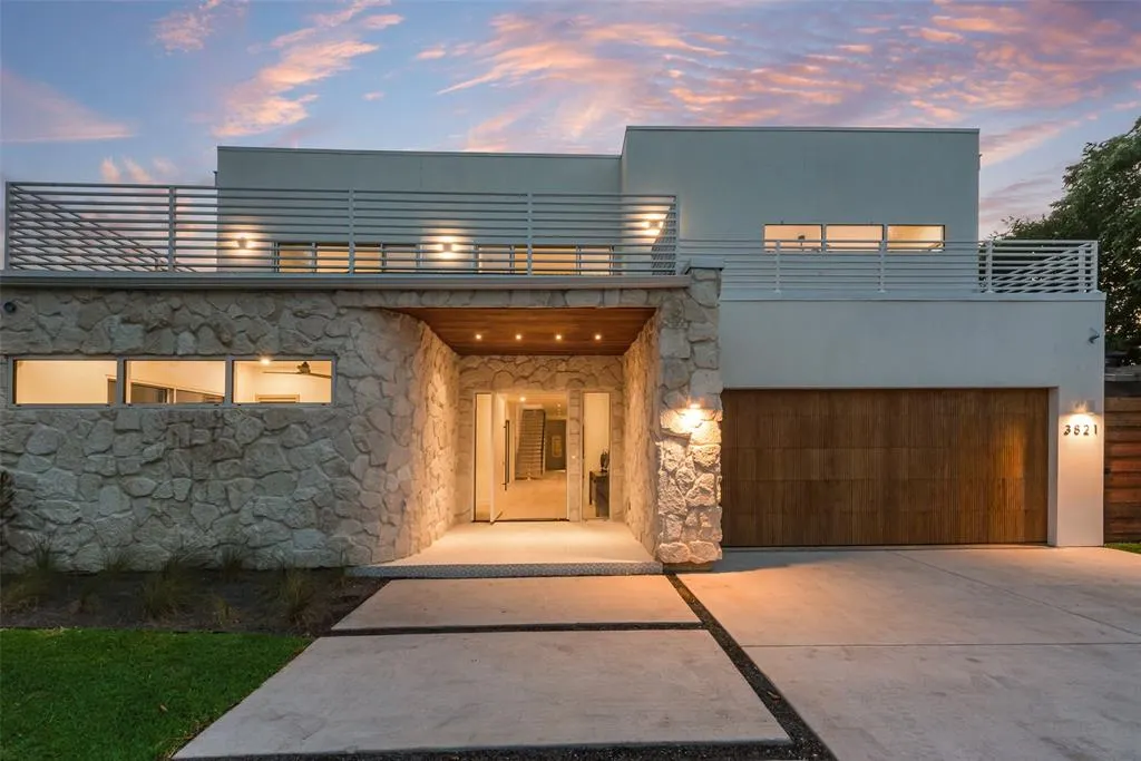 3821 Beechwood Lane