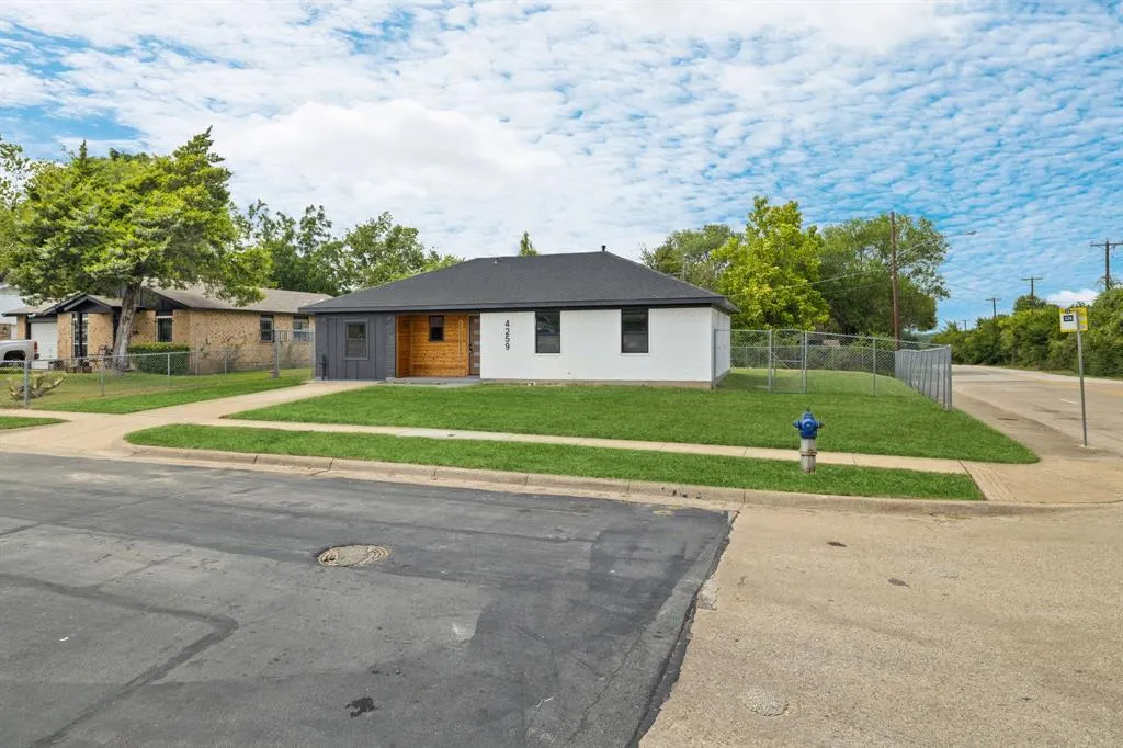 4259 Clark College Drive