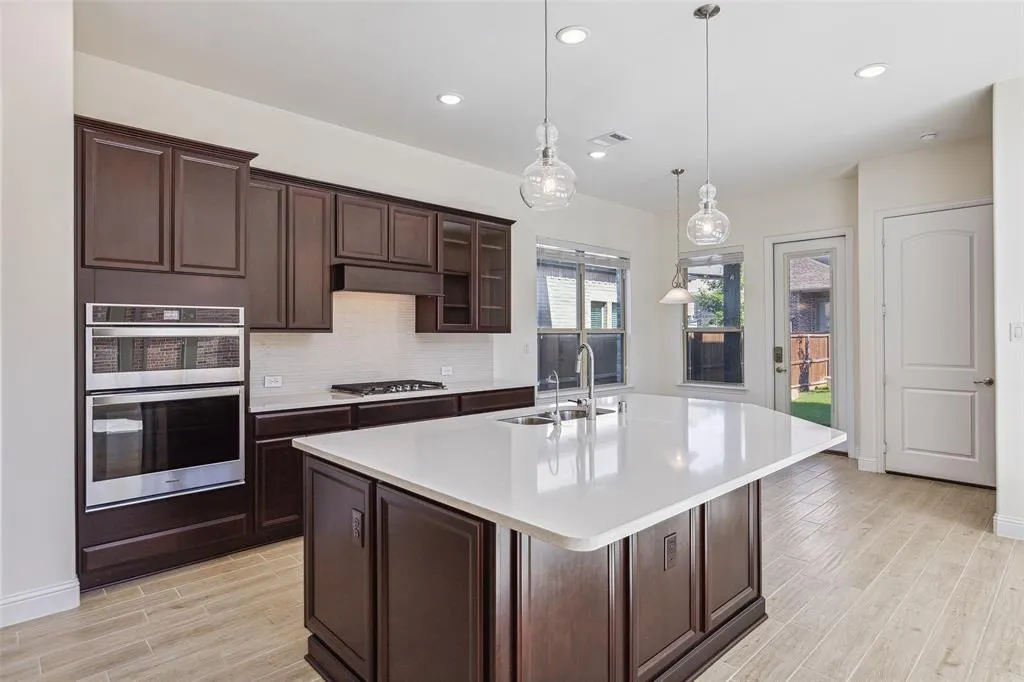 8243 Agarito Way