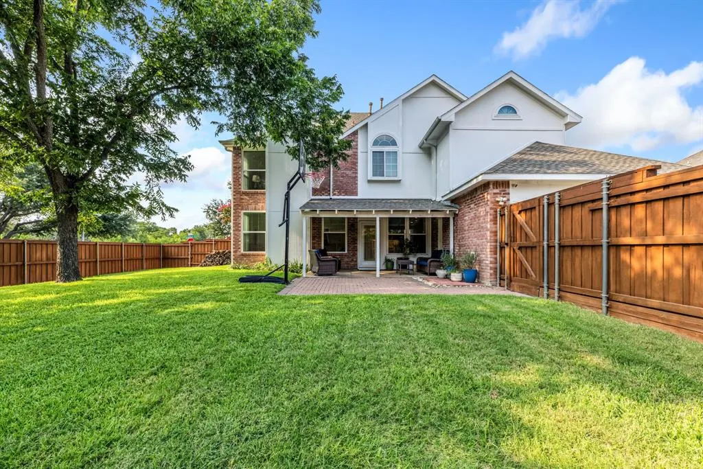 1332 Greenfield Drive