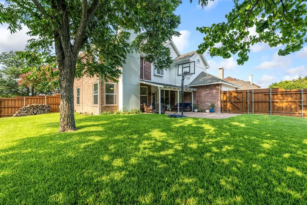 1332 Greenfield Drive