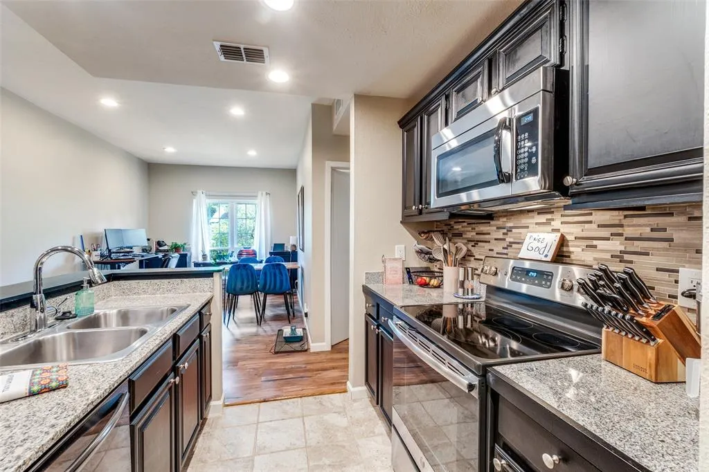 8601 Park Lane, #624