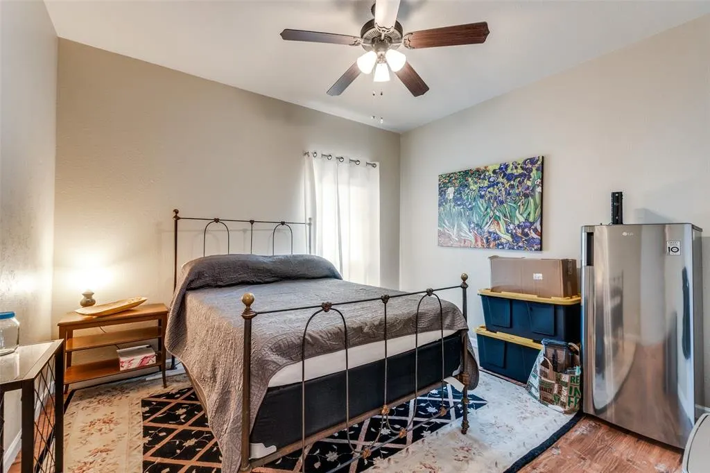8601 Park Lane, #624