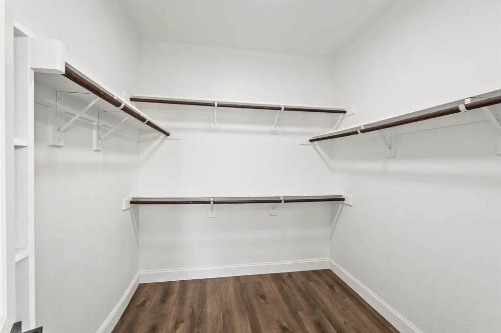 1413 Clayton Lane
