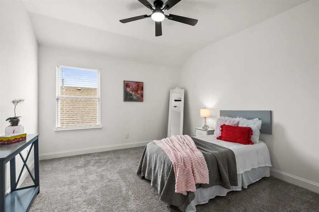 1413 Clayton Lane