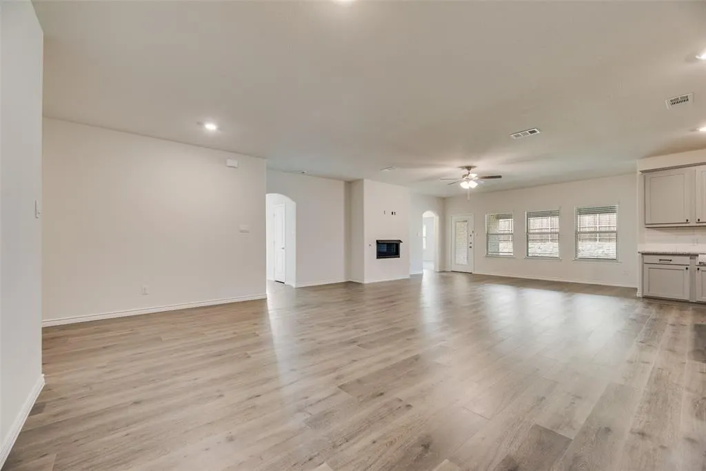 2016 Hampton Street