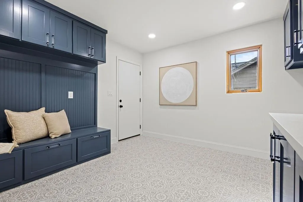 9347 Briarhurst Drive