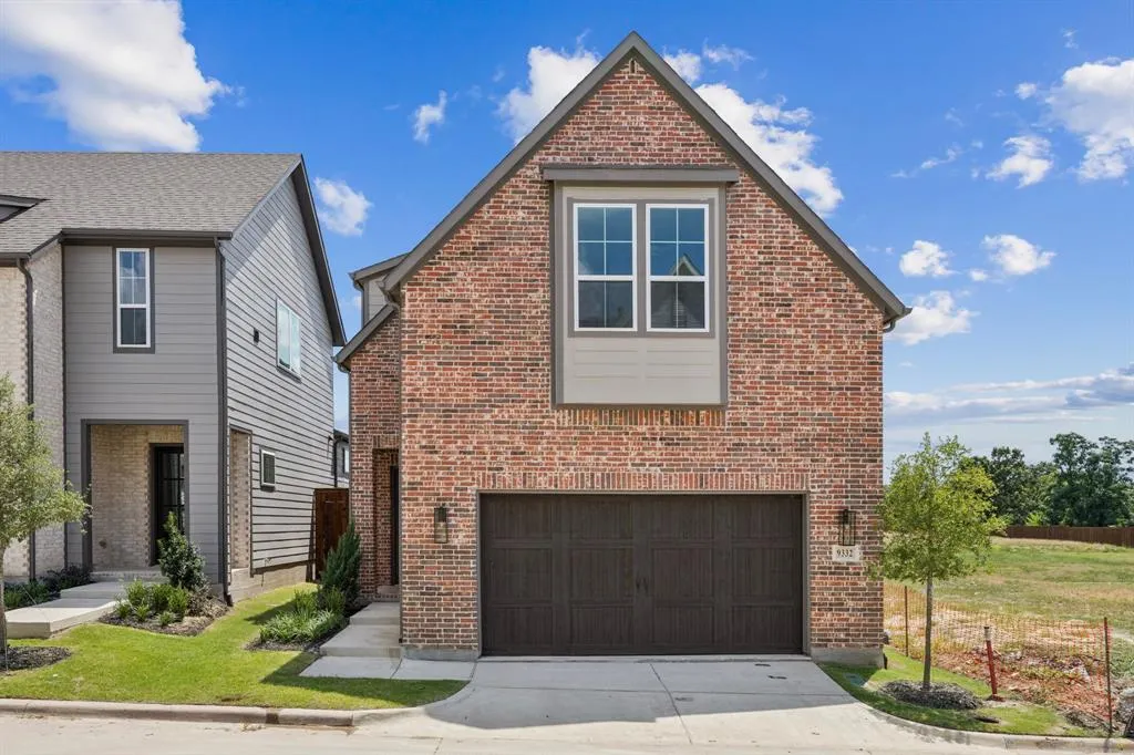 9332 Charlie Lane