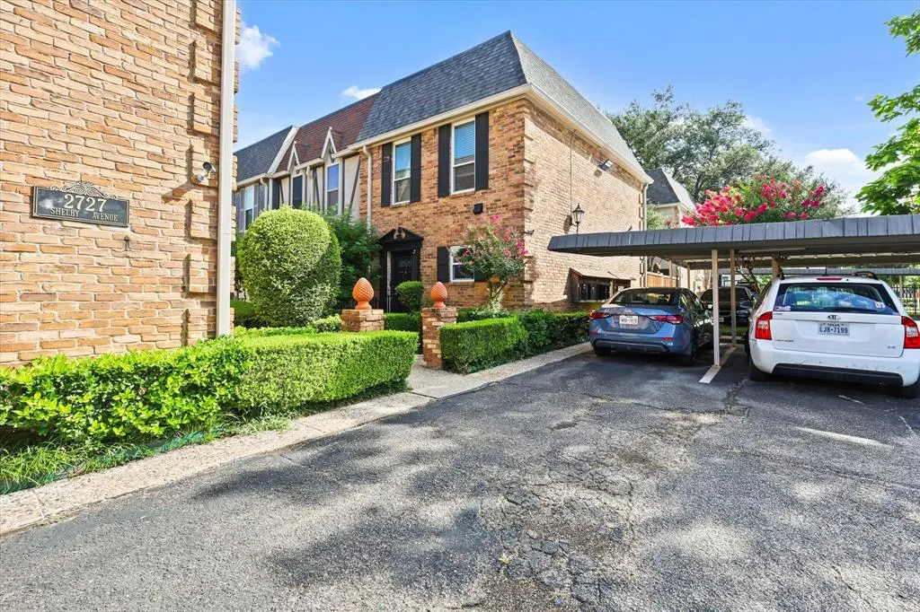 2727 Shelby Avenue, #O