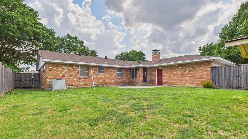2313 Forestcrest Drive