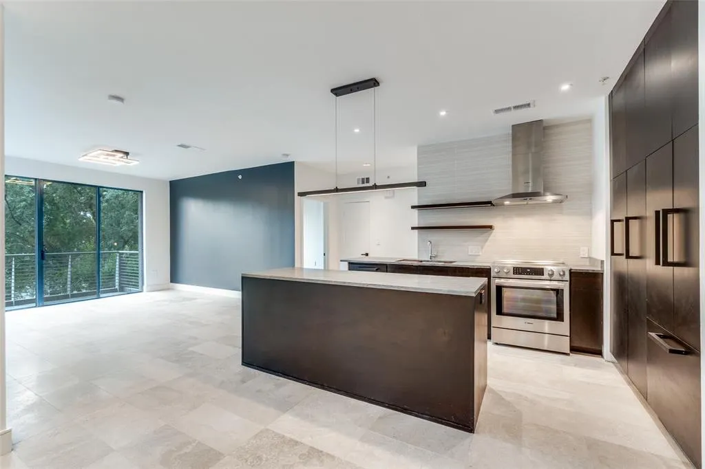 4414 Cedar Springs Road, #201