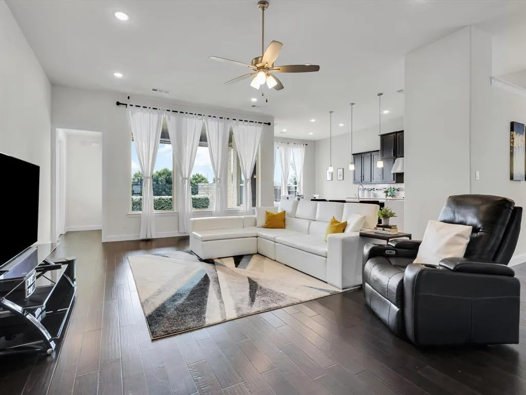 840 Agave Drive