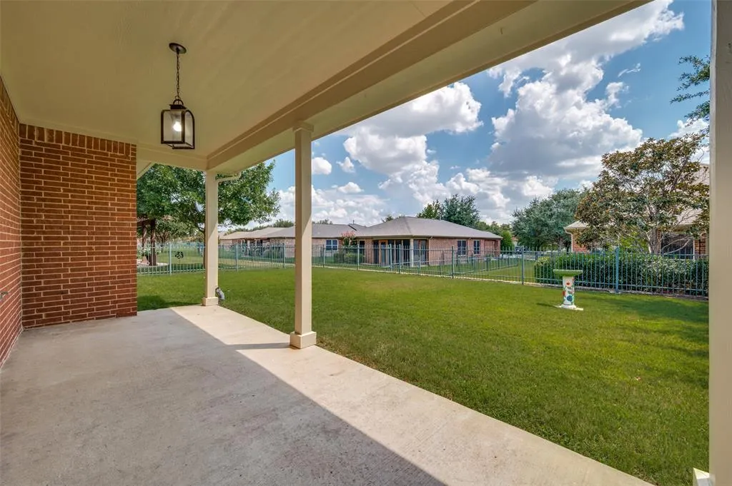 625 Rockledge Court