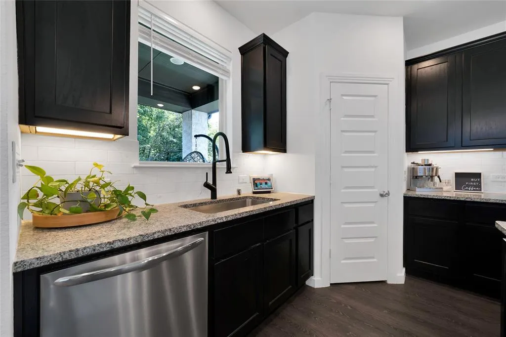 1508 Copper Bay Court