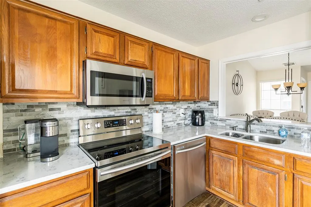14277 Preston Road, #425