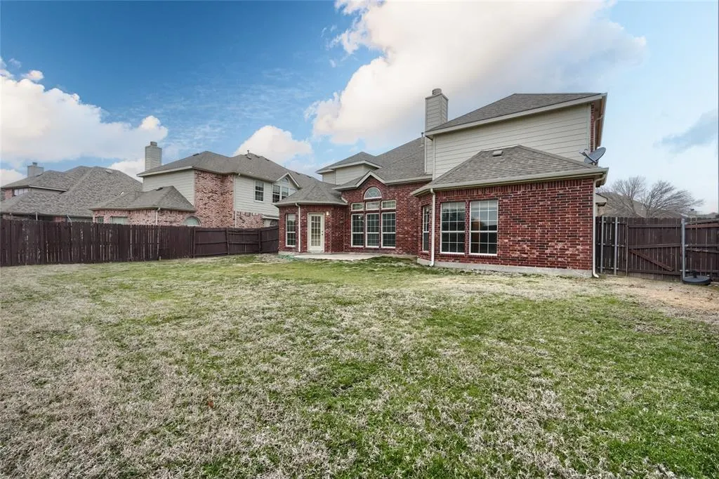 2668 Whispering Trail