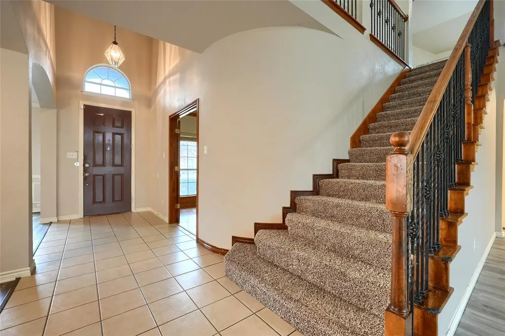 2668 Whispering Trail