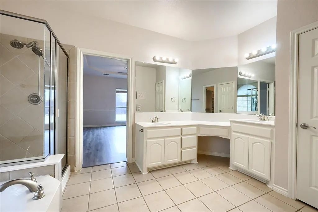 2668 Whispering Trail
