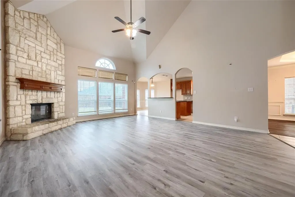 2668 Whispering Trail