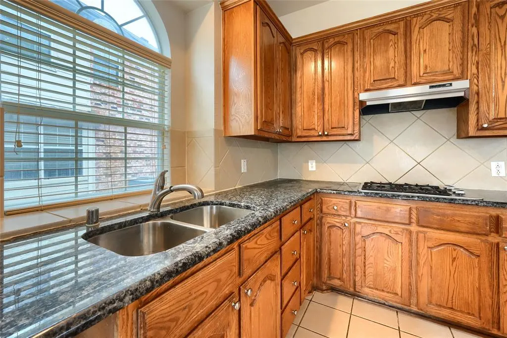 2668 Whispering Trail