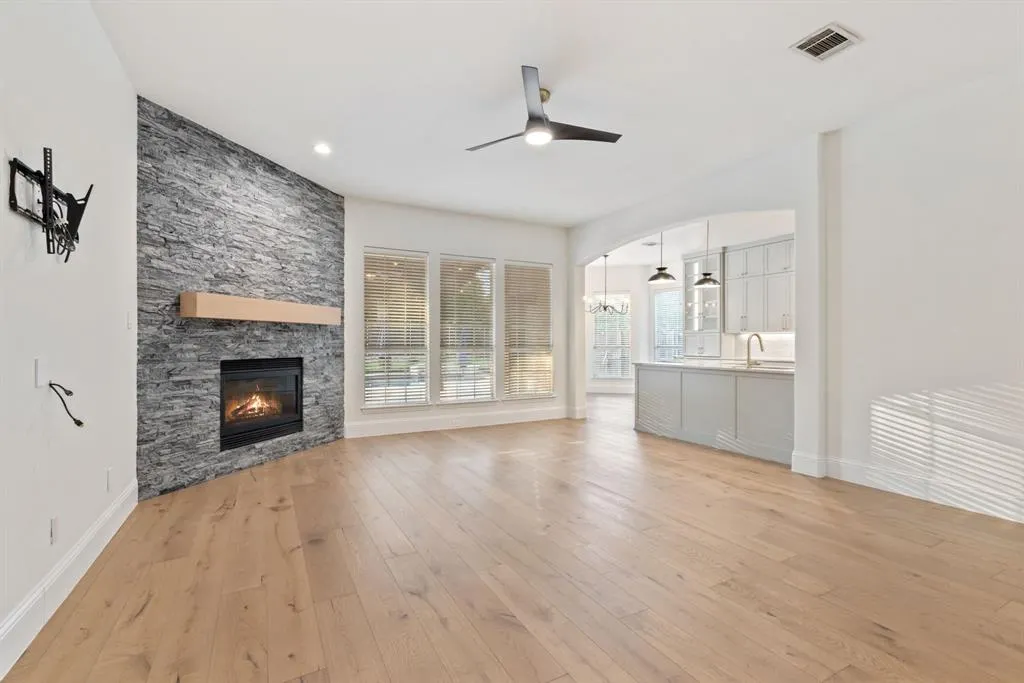 2000 Arrowwood Court
