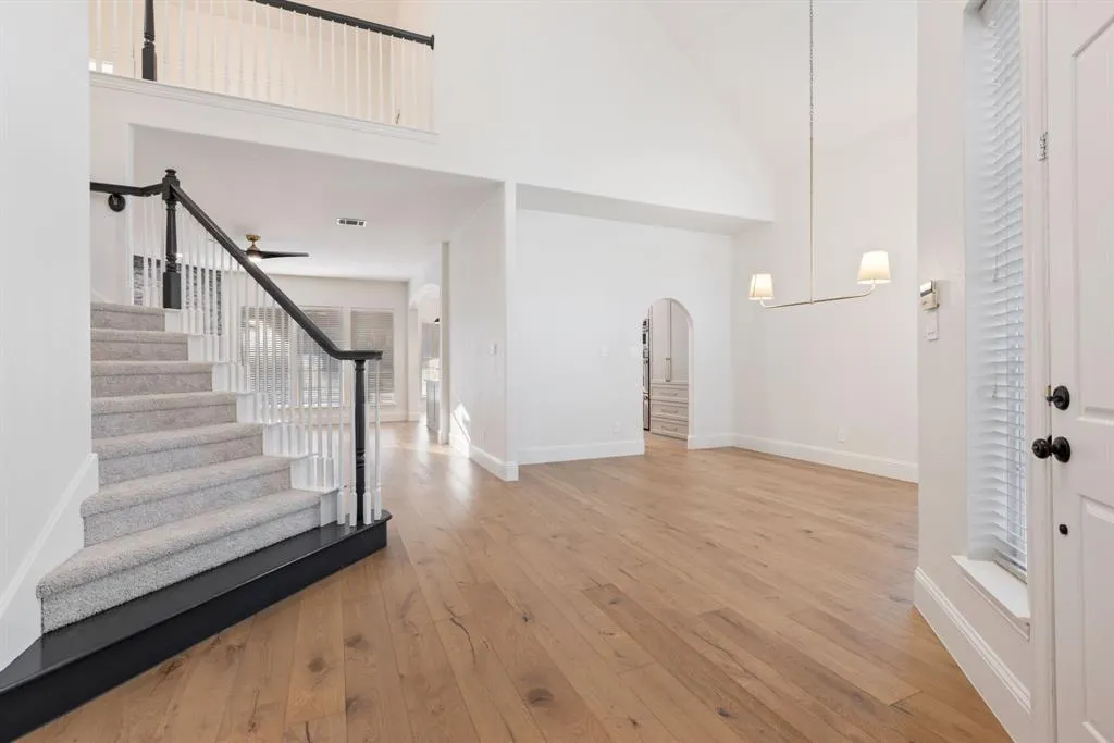 2000 Arrowwood Court