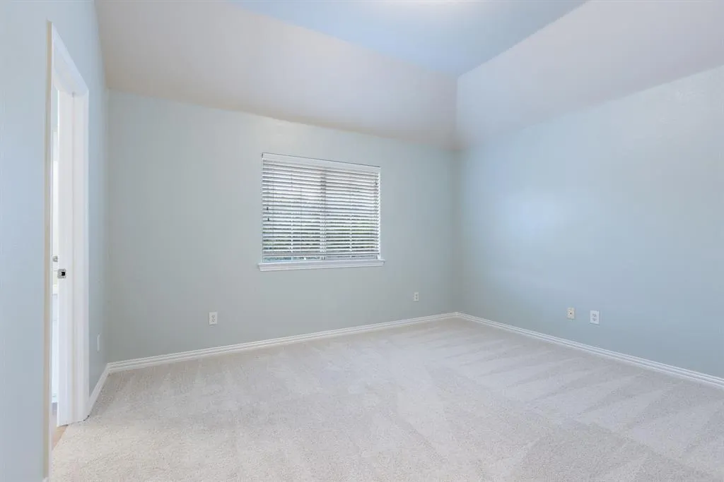 2000 Arrowwood Court